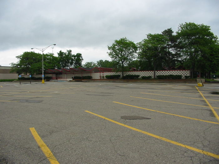 Fairlanes - 2002 Photo